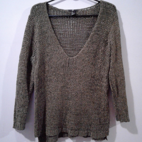 H&M Green Ribbon Knit V Neck Top - Picture 1 of 4
